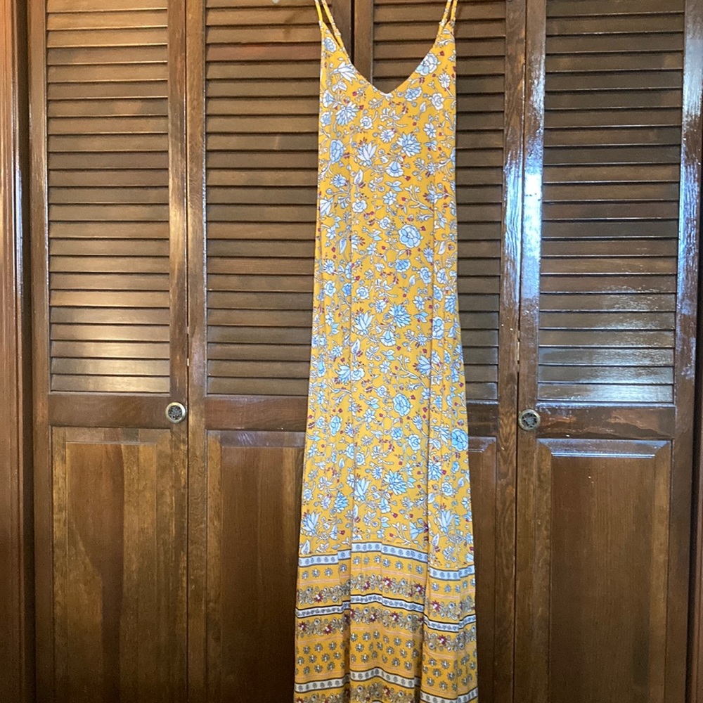 Old Navy Yellow Floral Cross Strap Maxi Dress SZ L EUC